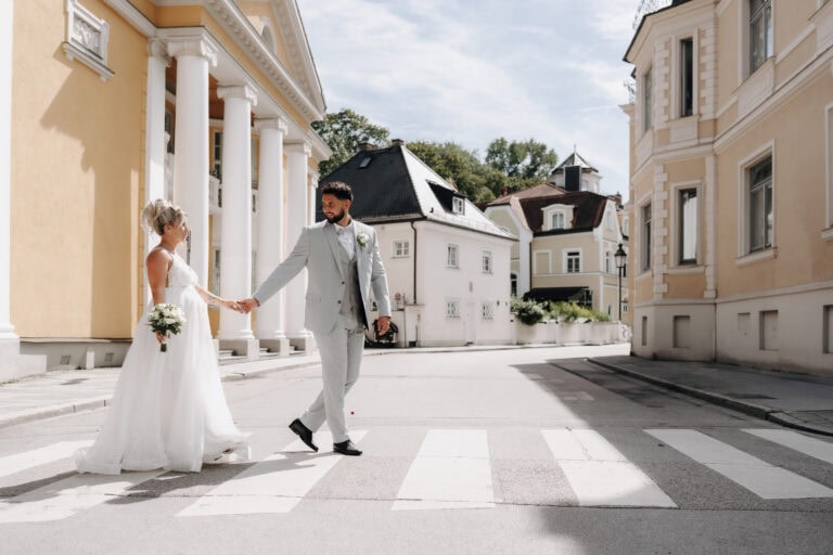 Hochzeitsfotograf Freising, natürliche und zeitlose Hochzeitsreportagen.